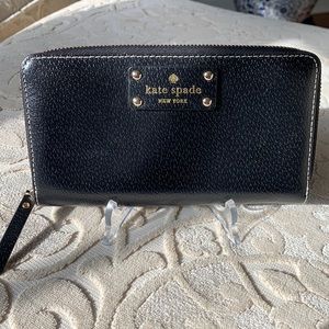 Beautiful Kate Spate wallet